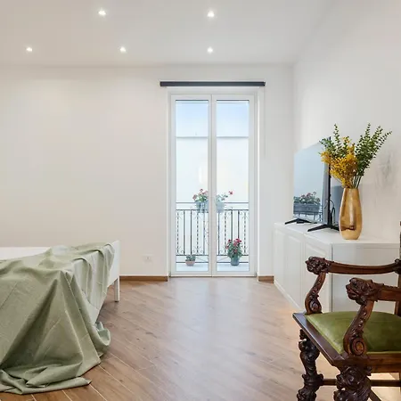 Apartment Old Port Luxury *