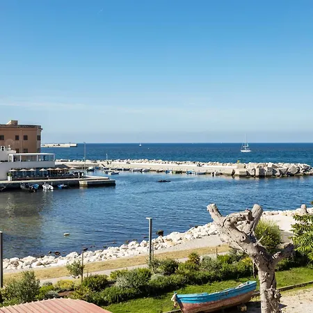 Old Port Luxury Apartment Palermo