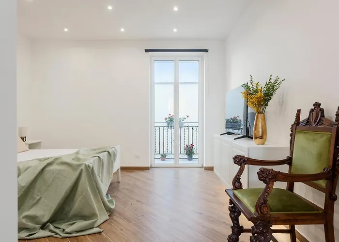Apartment Old Port Luxury *